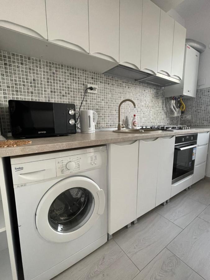 Studio Apartment Palas Mall Iasi Bagian luar foto